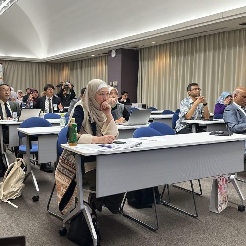 Listeners, Invited Guest